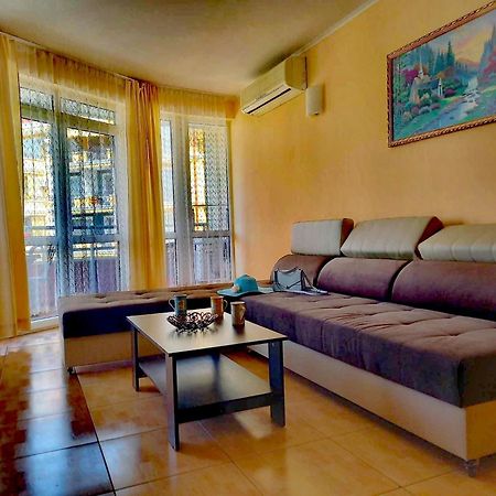 Central Plaza Apartment Σάνι Μπιτς Εξωτερικό φωτογραφία